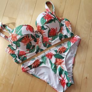 ASOS Swim Floral Bikini Set 34DD / 2